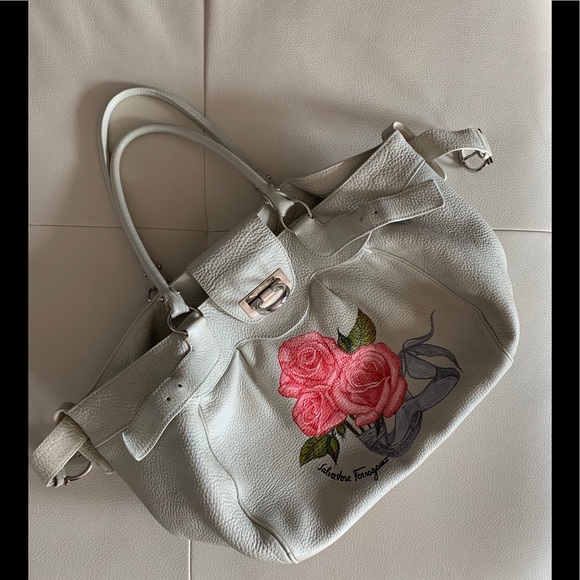 Salvatore Ferragamo large leather bag - Picture 2 of 8